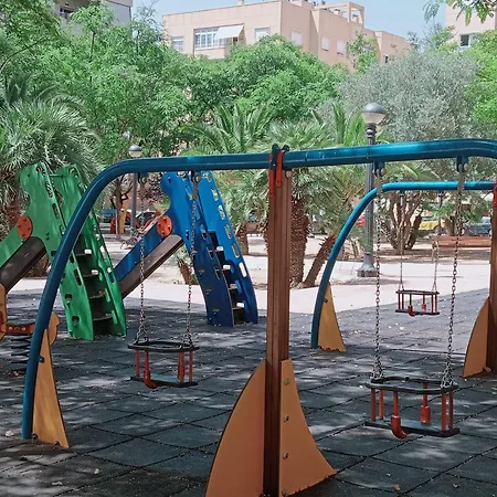 Avenida De Alicante En Con Wifi, Smart Tv, Aire Acondicionado דירה